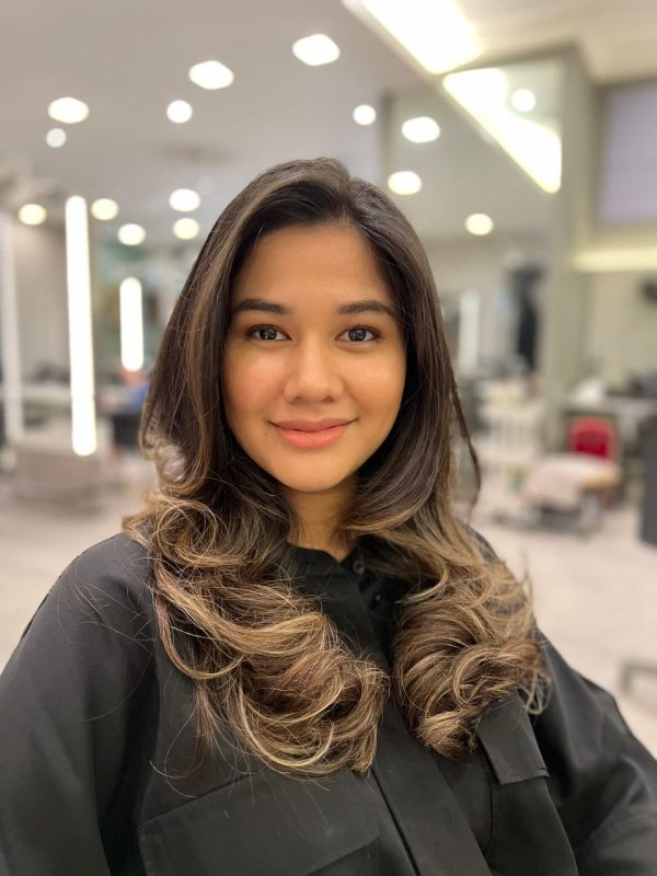 saw-salon-customer-073